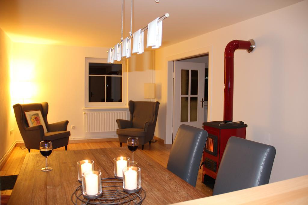 Die Kleine Villa Zimmert Exterior foto